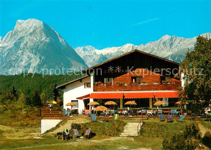 Seefeld Tirol Gschwandtkopf Huette mit Hohe Munde und Zugspitzgebiet