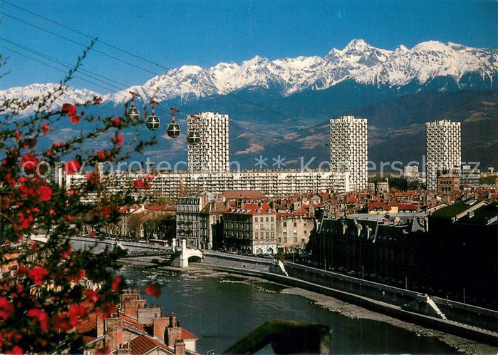 Grenoble 38 Quais de l Isère Chaîne de Belledonne Téléphérique de la Bastille Al