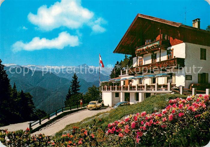 Waidring Tirol Alpengasthof Steinplatte Fernsicht Kitzbueheler Horn und Hohe Tau