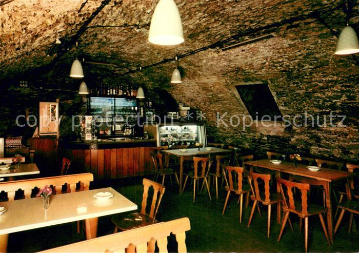 Beilstein Mosel 1000jaehriger Reichsgrafenkeller auf der Burg Metternich