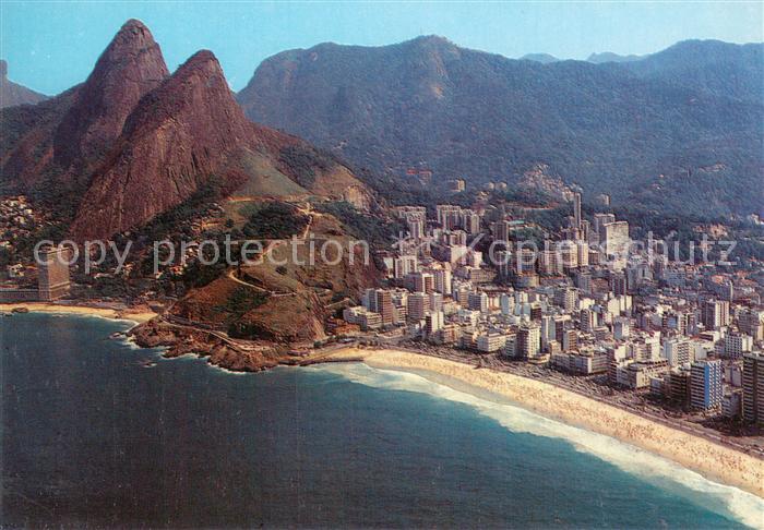 Rio de Janeiro Vista aerea do Leblon com morro Dois Irmaos ao fundo