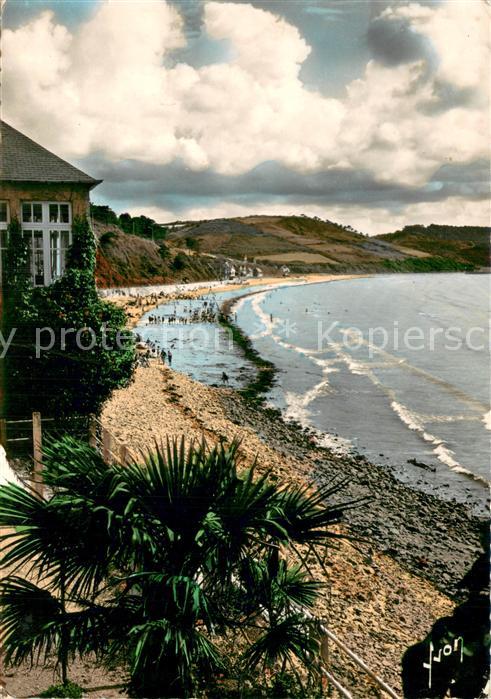 Saint-Michel-en-Greve La Plage a maree haute