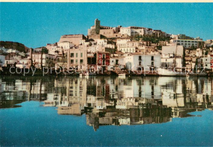 Ibiza Islas Baleares Reflejos en el Puerto