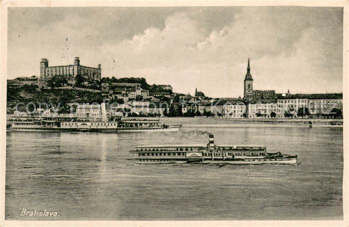 Bratislava Pressburg Pozsony Teilansicht am Wasser m. kl. Dampfschiff