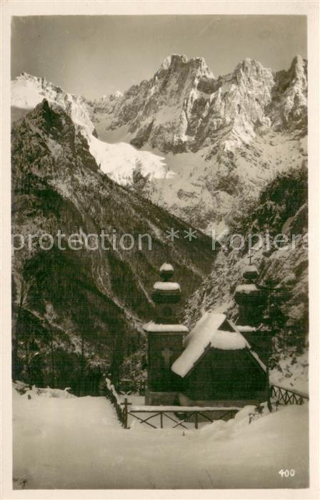 Skrlatica 2738m CZ Kapelle Schnee Winter