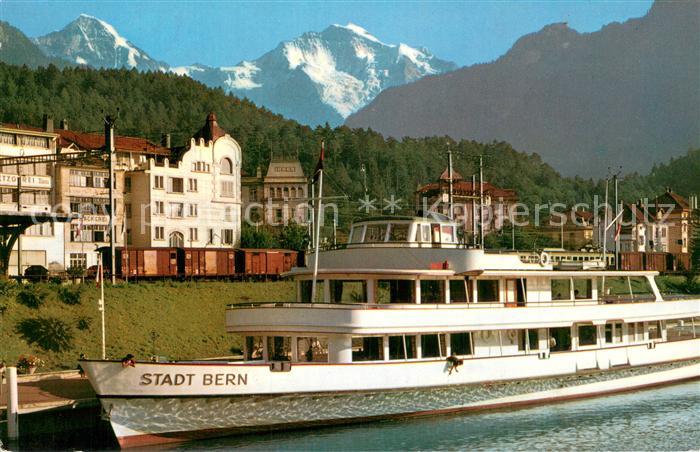Dampfer Binnenschifffahrt Interiaken Schiffstation MS Stadt Bern