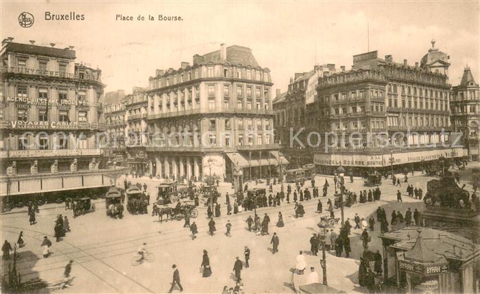 Bruxelles Bruessel Place de la Bourse Kutschen Strassenbahnen