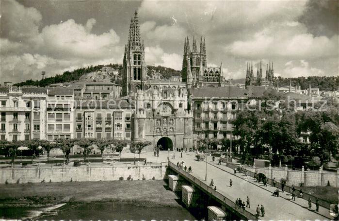 Burgos ES Catedral y vista parcial