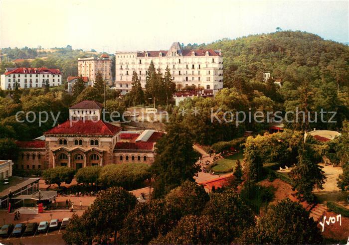 Chatelguyon Etablissement Thermal et le Parc vus du Grand Hotel
