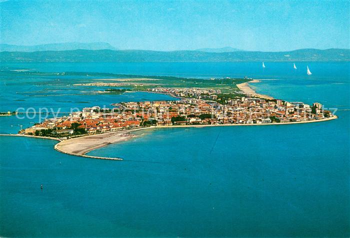 Grado Gorizia IT Fliegeraufnahme Gesamtansicht