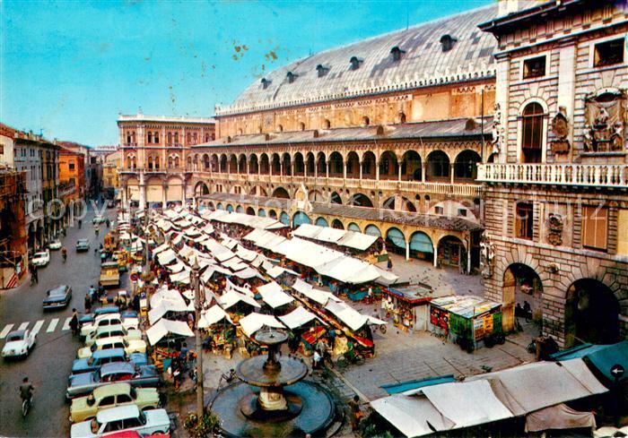Padova IT Palast d. Ragione - Platz d. Kraeuter