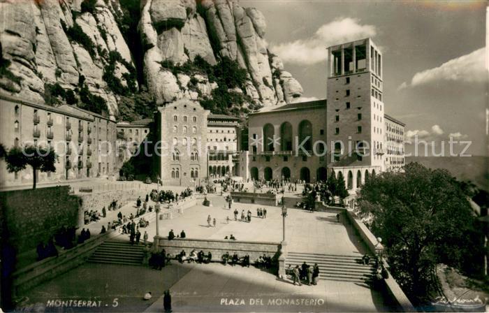 Montserrat Kloster Plaza del Monasterio