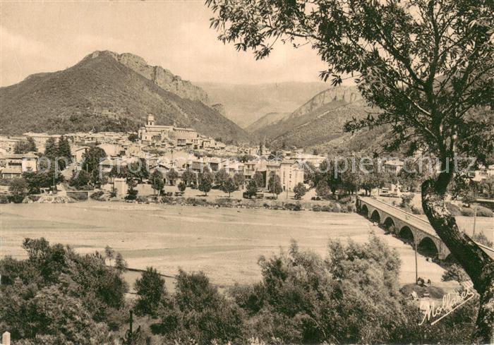 Digne-les-Bains sur les bords de la Bleone et les Rochers de Saint Pancrace