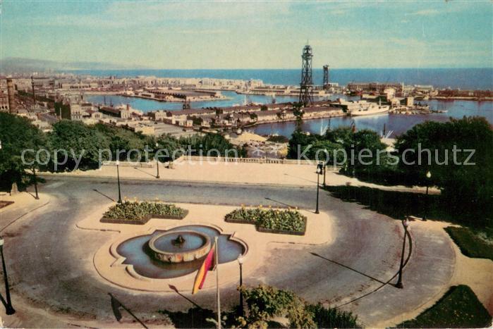 Barcelona Cataluna El puerto desde los jardines de Miramar le port vu des jardin