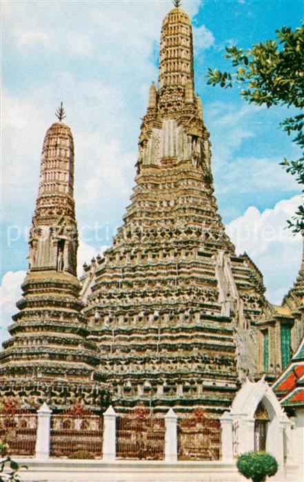 Dhonburi Thailand Scene of Temple of Dawn Wat Aroon