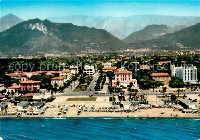 Marina di Massa IT Panorama e spiaggia dall'aereo