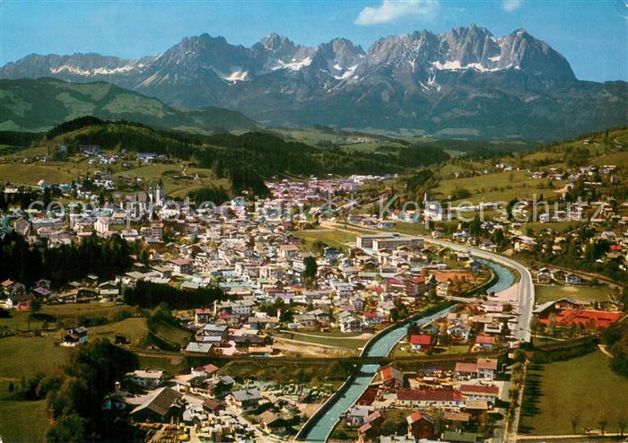 Kitzbuehel Tirol Fliegeraufnahme mit Wildem Kaiser