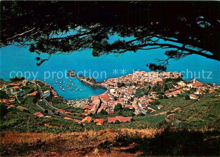 Madeira  Portugal Vista Geral de Camara de Lobos