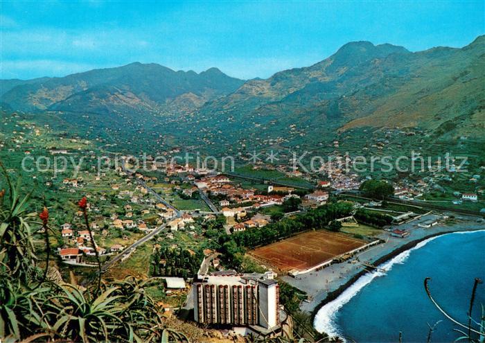 Madeira  Portugal Vista geral da Baia de Machico