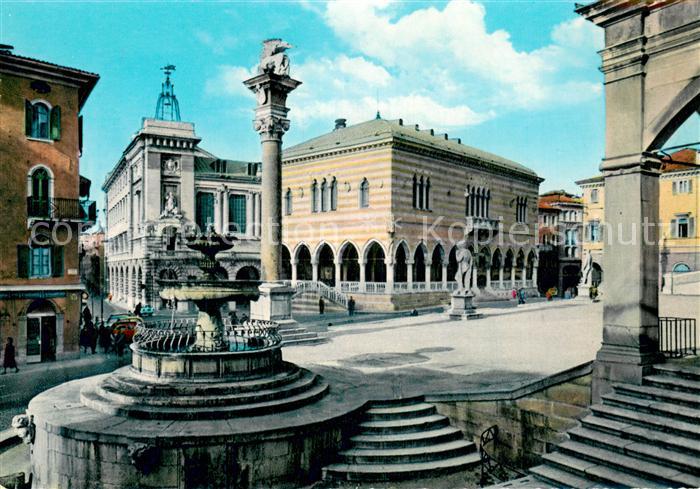 Udine IT Piazza Liberta Laggia del Lionello
