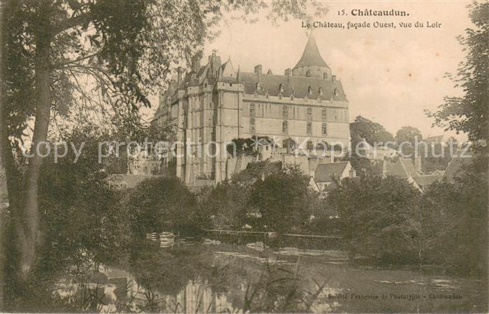 Chateaudun 28 Eure-et-Loir Le Chateau facade Ouest vue du Loir