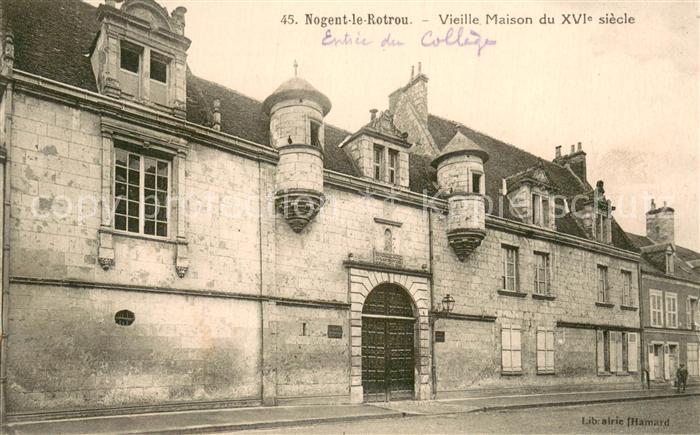 Nogent-le-Rotrou Vieille maison du XVIe siècle