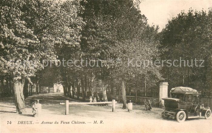 Dreux 28 Avenue du vieux Chateau Voiture