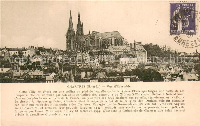 Chartres 28 Vue d ensemble et la Cathedrale