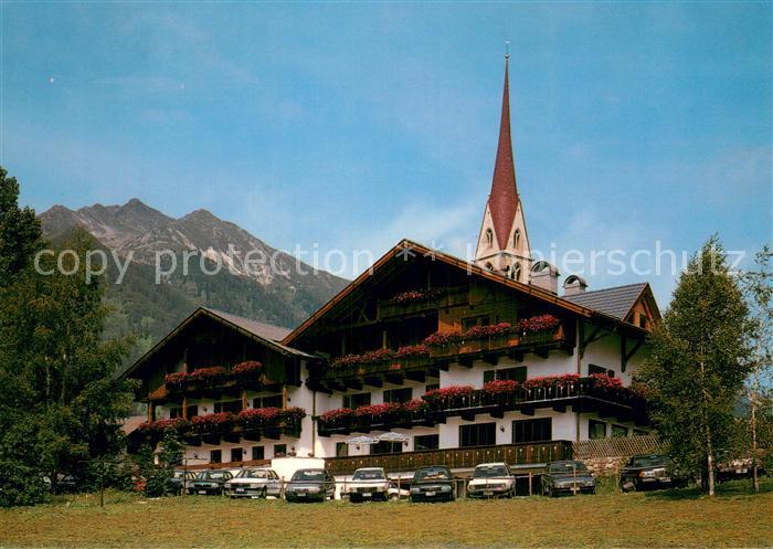 Vals Suedtirol Hotel Huber Aussenansicht