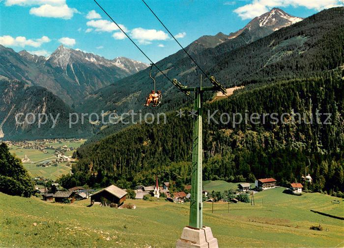 Finkenberg Zillertal Tirol AT Blick von der Almbahn nach Mayrhofen mit Brandberg