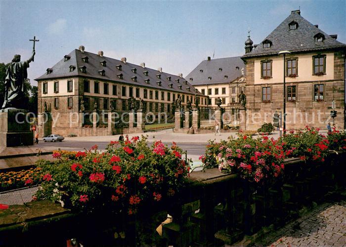 FULDA Hessen Stadtschloss mit Bonifatiusdenkmal