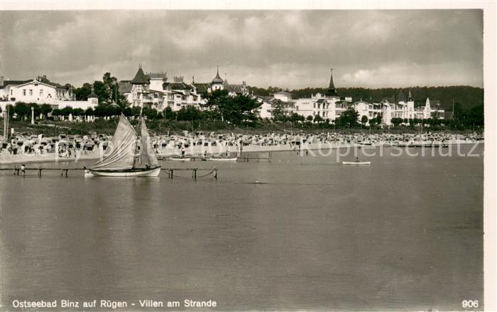 Binz Ruegen Villen am Strande Ansicht vom Meer aus