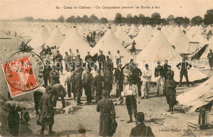 Camp de Chalons 51 Marne Un Campement pendant les Ecoles a feu