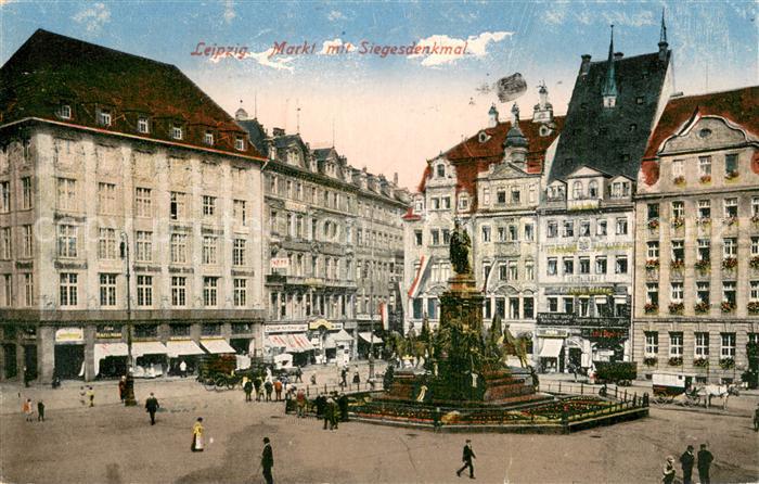 LEIPZIG Sachsen Markt mit Siegesdenkmal