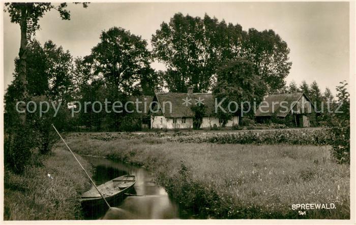 Luebbenau Spreewald Motiv am Kanal Kahn