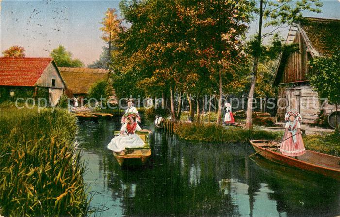 Lehde Luebbenau Spreewald Dorfmotiv am Kanal Kahn