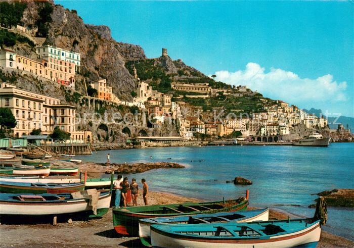 Amalfi IT Panorama dal porto