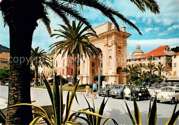 Finale Ligure IT Piazza Vittorio Emanuele II e Arco Margherita di Spagna Riviera