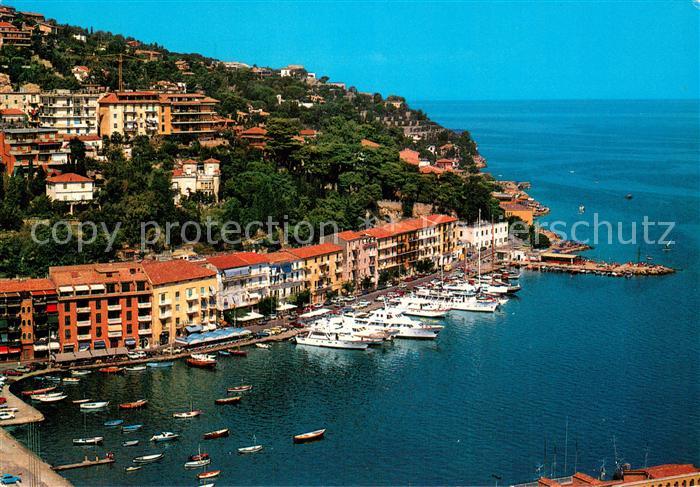 Porto Santo Stefano La Pilarella Hafen Kuestenpanorama
