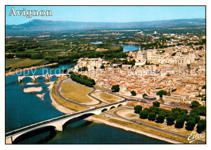 Avignon Vaucluse Le Rhône et la ville Pont Saint Bénézet Palais des Papes vue aé