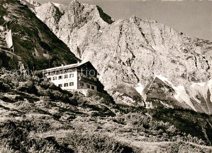 Karwendelhaus 1765m Tirol am Karwendel