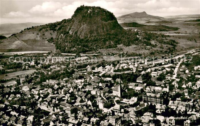 Singen Hohentwiel Fliegeraufnahme mit Hohenstoffeln