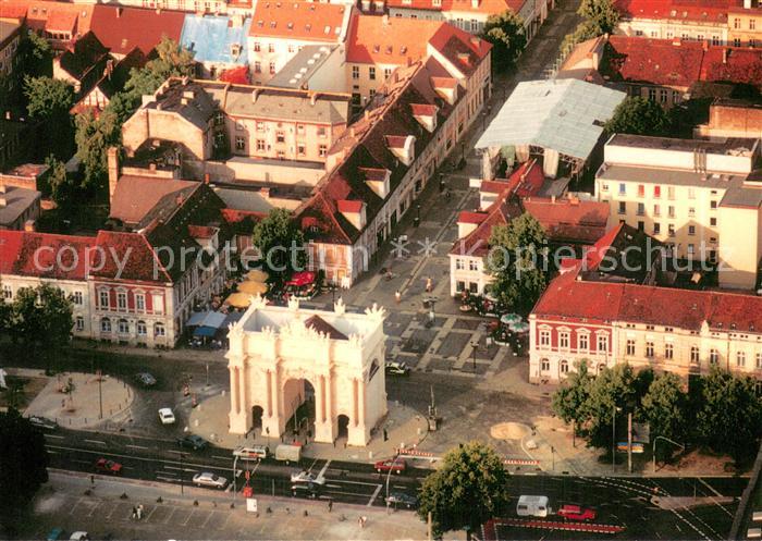 Potsdam Brandenburger Tor Fliegeraufnahme