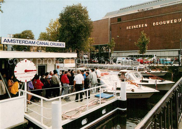 Amsterdam  NL Afvaarsteiger Rederij De Amstel tegenover Heineken Brouwerij Depar