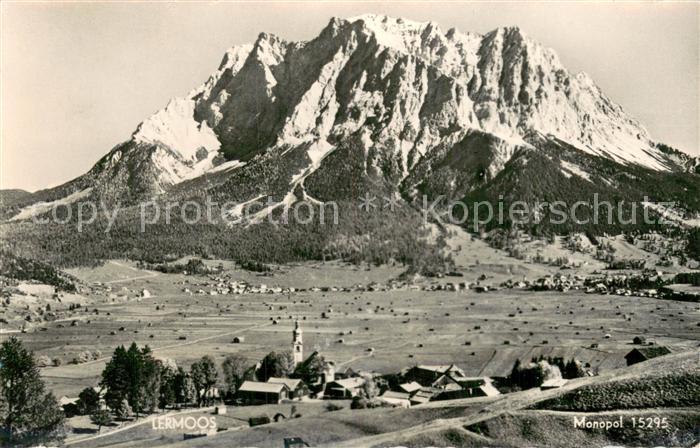 Lermoos Tirol Panorama Blick zum Zugspitzmassiv Wettersteingebirge