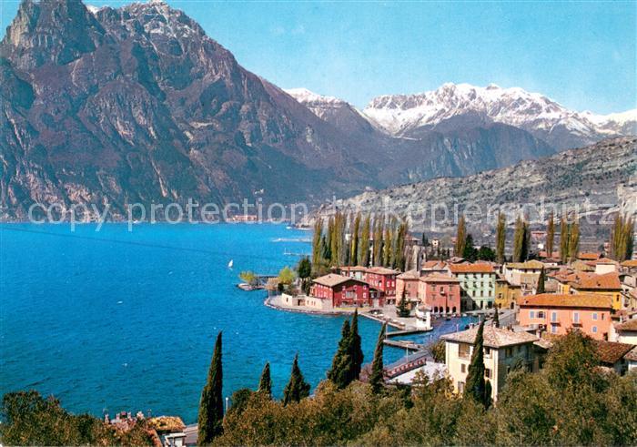 Torbole Lago di Garda IT Panorama Gardasee Alpen