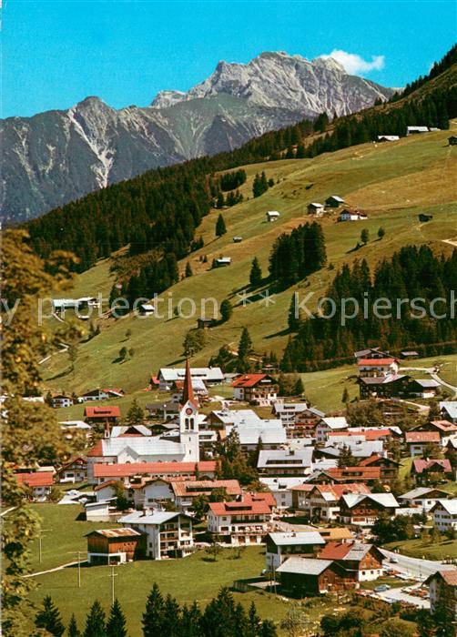 Riezlern Kleinwalsertal Vorarlberg Panorama mit Nebelhorn