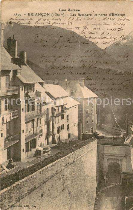 Briancon 05 Les Remparts et porte d Embrun
