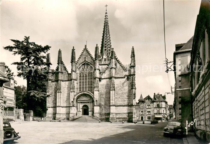 Vitre d Ille-et-Vilaine Eglise Notre Dame Facade Ouest