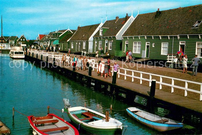 Marken Partie am Hafen